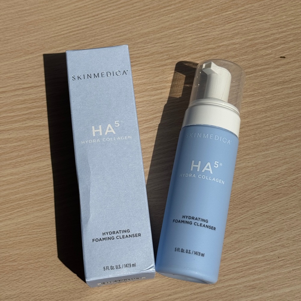SkinMedica HA5 Hydrating Foaming Cleanser
